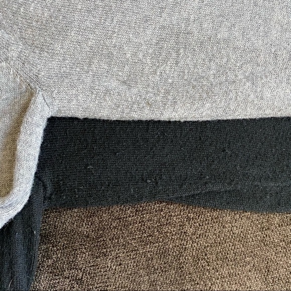 Lot of 2 Mossimo Cardigan Sweaters Gray/Black - M - Picture 5 of 5